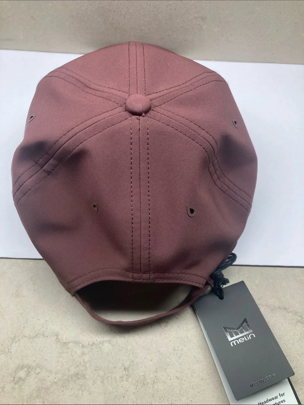 Melin Hydro The Legend Port Men's burgundy Cap